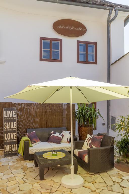 Unser Rosa Haus Fuer Sie รุสท์ ห้อง รูปภาพ